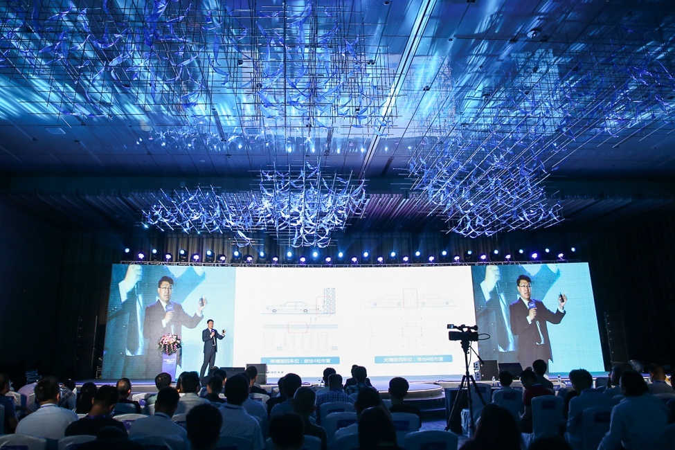 裕信汇商盟2018年精彩亮相陆家嘴论坛，以商业力量赋能高质量发展